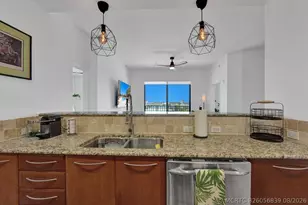 511 Lucerne Ave, Lake Worth Beach, FL 33460 - Photo 4