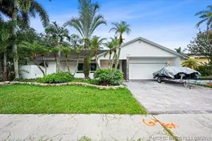 11650 NW 39th Pl, Sunrise, FL 33323 - Photo 1