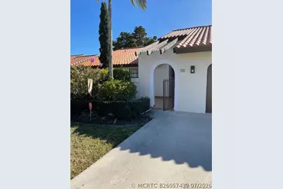 10 Columbia Court, Deerfield Beach, FL 33442 - Photo 2