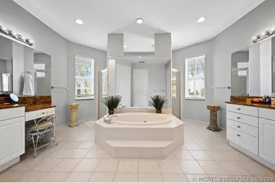 11727 Paradise Cove Lane, Wellington, FL 33449 - Photo 18