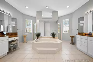 11727 Paradise Cove Ln, Wellington, FL 33449 - Photo 18