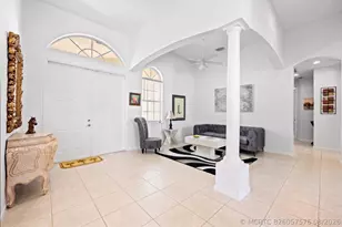 11727 Paradise Cove Ln, Wellington, FL 33449 - Photo 4