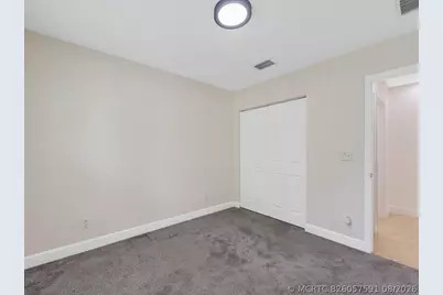1975 Grey Falcon Circle SW, Vero Beach, FL 32962 - Photo 16