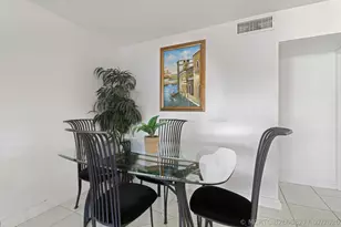 7 Greenway N, Royal Palm Beach, FL 33411 - Photo 10