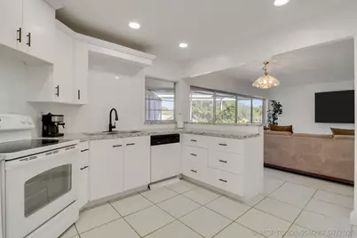 7 Greenway N #202, Royal Palm Beach, FL 33411 - Photo 4