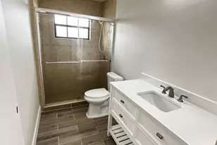 4326 Woodstock Dr, West Palm Beach, FL 33409 - Photo 18