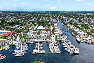2814 Marina Cir, Lighthouse Point, FL 33064 - Photo 4