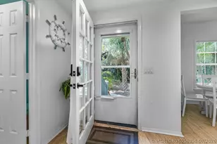 1260 Palmetto Ct, Vero Beach, FL 32963 - Photo 4