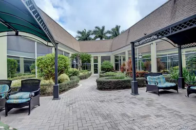 29 Flanders A, Delray Beach, FL 33484 - Photo 40