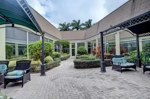 29 Flanders A, Delray Beach, FL 33484 - Photo 40