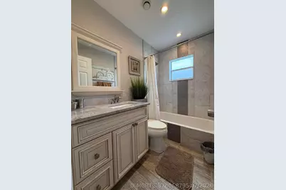 29 Flanders A, Delray Beach, FL 33484 - Photo 6