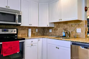 330 NE 26th Ave, Boynton Beach, FL 33435 - Photo 4
