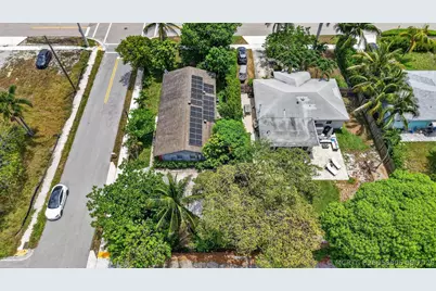 310 SE 8th Street, Delray Beach, FL 33483 - Photo 14