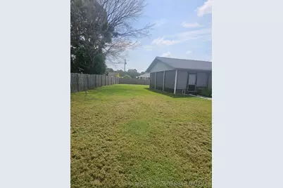 301 SW Violet Avenue, Port Saint Lucie, FL 34983 - Photo 24