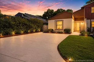 1242 The 12th Fairway, Wellington, FL 33414 - Photo 2
