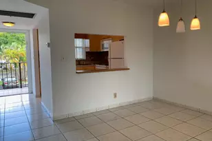 9355 SW 8th St, Boca Raton, FL 33428 - Photo 8