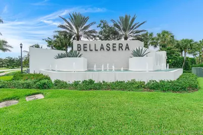 1304 Whitcombe Drive, Royal Palm Beach, FL 33411 - Photo 32