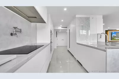 901 E Camino Real #2A, Boca Raton, FL 33432 - Photo 12