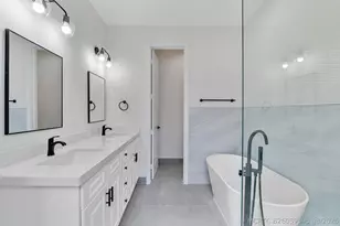 8332 NW 7th Ct, Boca Raton, FL 33487 - Photo 24