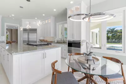 526 Point Lane, Vero Beach, FL 32963 - Photo 16