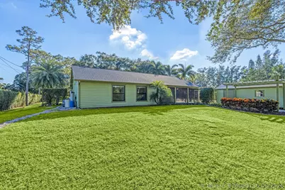 11989 Persimmon Boulevard, West Palm Beach, FL 33411 - Photo 32