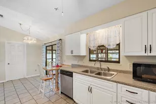 7590 58th Ct, Vero Beach, FL 32967 - Photo 6