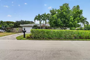 3398 NE 5th Ave, Boca Raton, FL 33431 - Photo 1