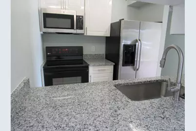 1822 Abbey Road #108, West Palm Beach, FL 33415 - Photo 6