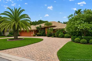 1180 SW Mirror Lake Cove, Port Saint Lucie, FL 34986 - Photo 2