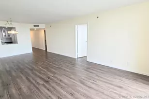 3100 W Rolling Hills Cir, Davie, FL 33328 - Photo 8