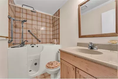 1406 NW 8th Street, Dania Beach, FL 33004 - Photo 26