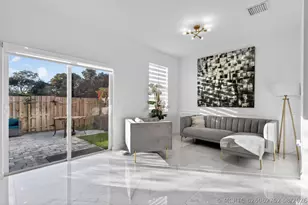 4668 NW 120th Way, Coral Springs, FL 33076 - Photo 8