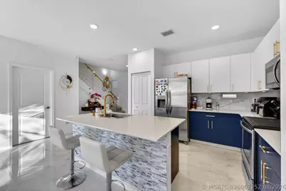4668 NW 120th Way, Coral Springs, FL 33076 - Photo 6