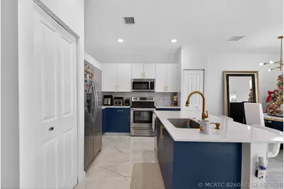 4668 NW 120th Way, Coral Springs, FL 33076 - Photo 4