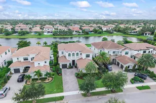 10282 Sweet Bay Manor, Parkland, FL 33076 - Photo 2