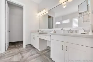 10282 Sweet Bay Manor, Parkland, FL 33076 - Photo 44