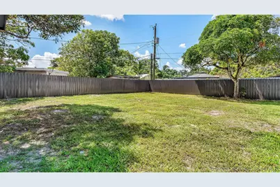 118 Newton Road, West Park, FL 33023 - Photo 34