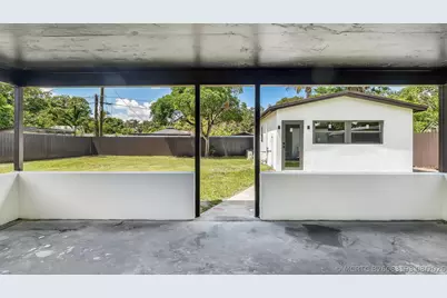 118 Newton Road, West Park, FL 33023 - Photo 32