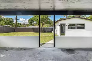 118 Newton Rd, West Park, FL 33023 - Photo 32