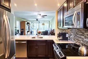 9460 Tangerine Pl, Davie, FL 33324 - Photo 12