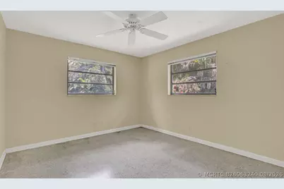 6466 Via Townsend, West Palm Beach, FL 33415 - Photo 32