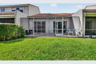 10410 Plaza Centro, Boca Raton, FL 33498 - Photo 20