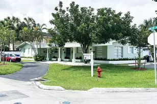 425 SW 18th Ave, Fort Lauderdale, FL 33312 - Photo 14