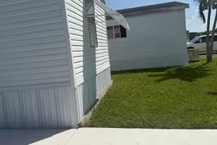 8517 SW 17th Ct, Davie, FL 33324 - Photo 16