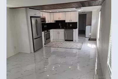 8517 SW 17th Court, Davie, FL 33324 - Photo 4