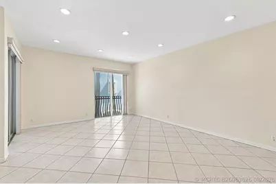 4619 Poinciana Street #7A, Lauderdale by the Sea, FL 33308 - Photo 12