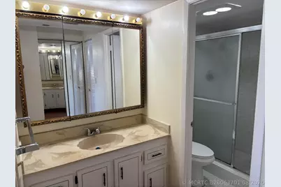 1200 Saint Charles Pl Place #414, Pembroke Pines, FL 33026 - Photo 6