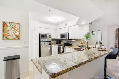 300 Scotia Drive #3040, Hypoluxo, FL 33462 - Photo 2