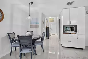 2260 Discovery Cir W, Deerfield Beach, FL 33442 - Photo 6