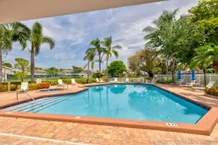 2260 Discovery Cir W, Deerfield Beach, FL 33442 - Photo 34
